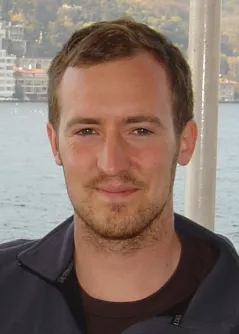 Profile picture for user Steve Loughnan